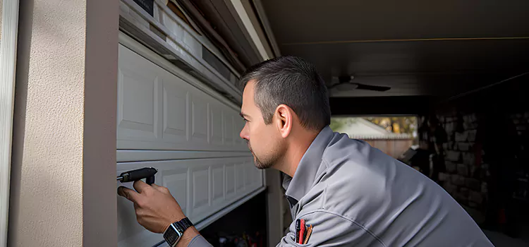 Garage Door Cable Replacement Charlesbourg