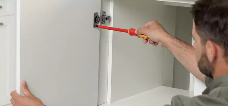 Screen Door Hinge Repair Charlesbourg