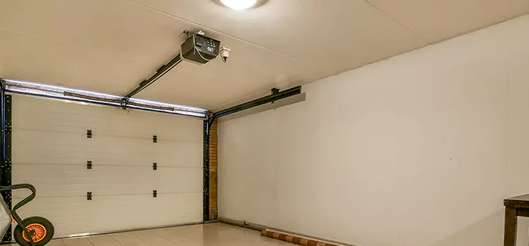 Top-Rated Garage Door Opener Installation in Charlesbourg, QC