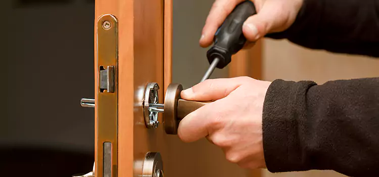Locked Out of Your House Charlesbourg